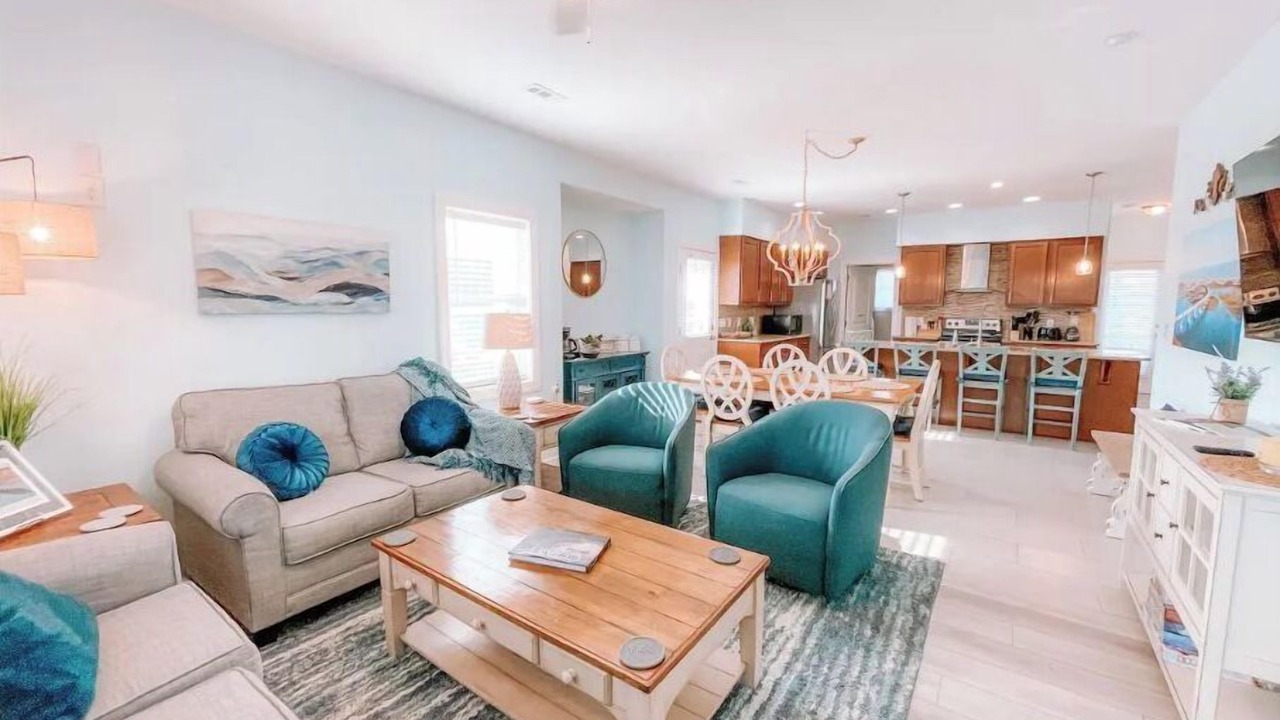 Photo of Livingroom in Village of Stump Sound