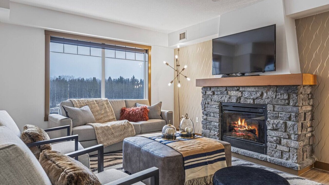 Photo of Livingroom in Copperstone Resort