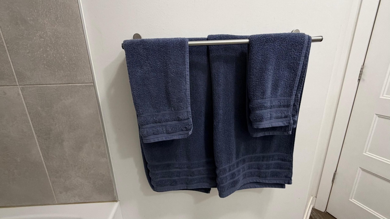 Photo of Bathroom in Dollard-des-Ormeaux