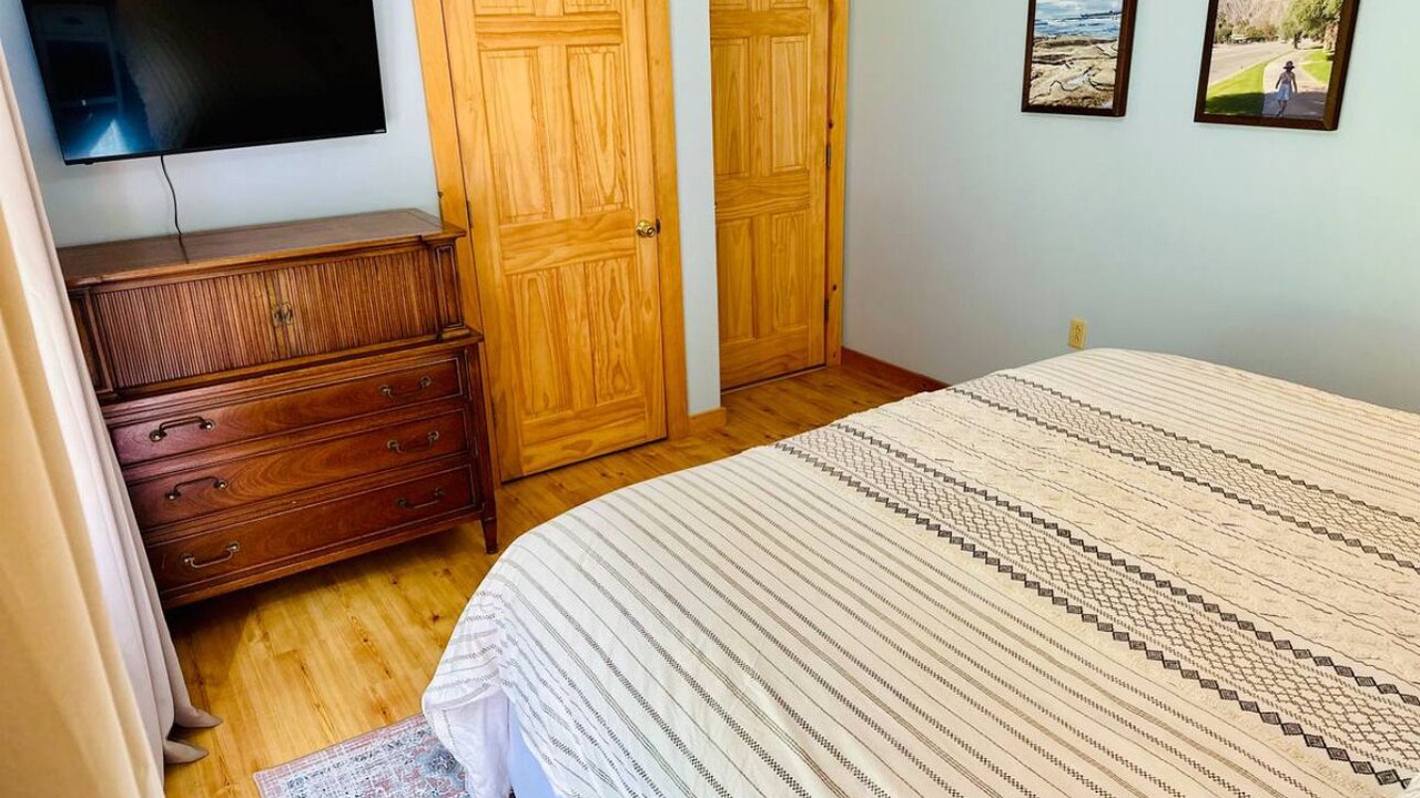 Photo of Bedroom in Lowell