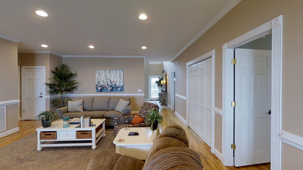 Photo of Livingroom in Cherry Grove Beach