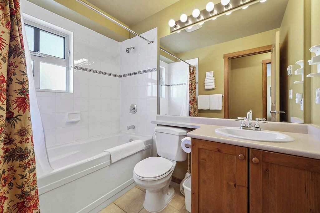 Photo of Bathroom in Sun Peaks