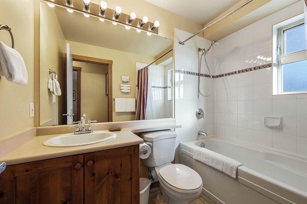 Photo of Bathroom in Sun Peaks