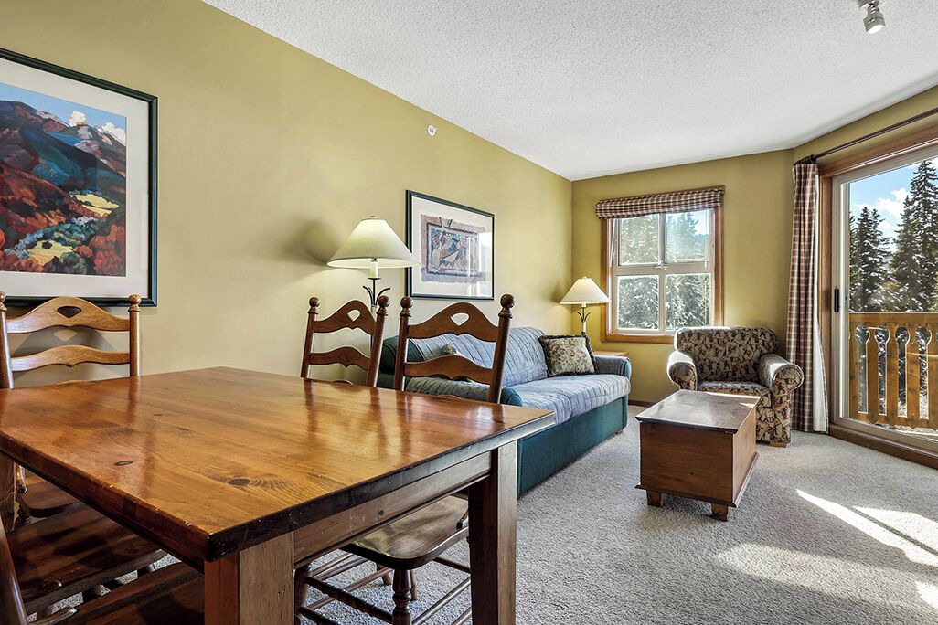 Photo of Livingroom in Sun Peaks