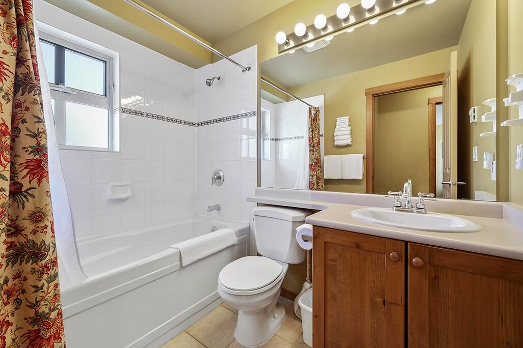 Photo of Bathroom in Sun Peaks