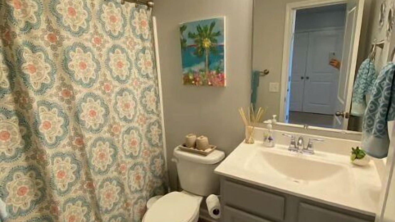 Photo of Bathroom in Murraysville