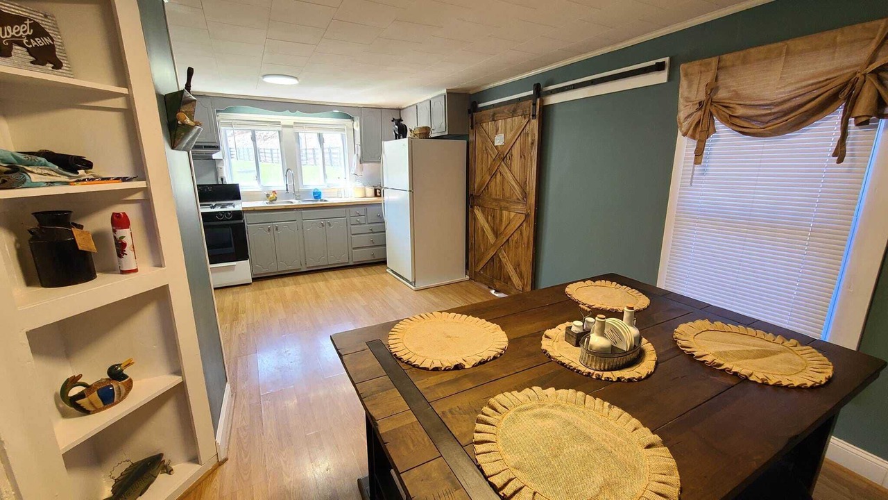 Photo of Kitchen in Mouth of Wilson