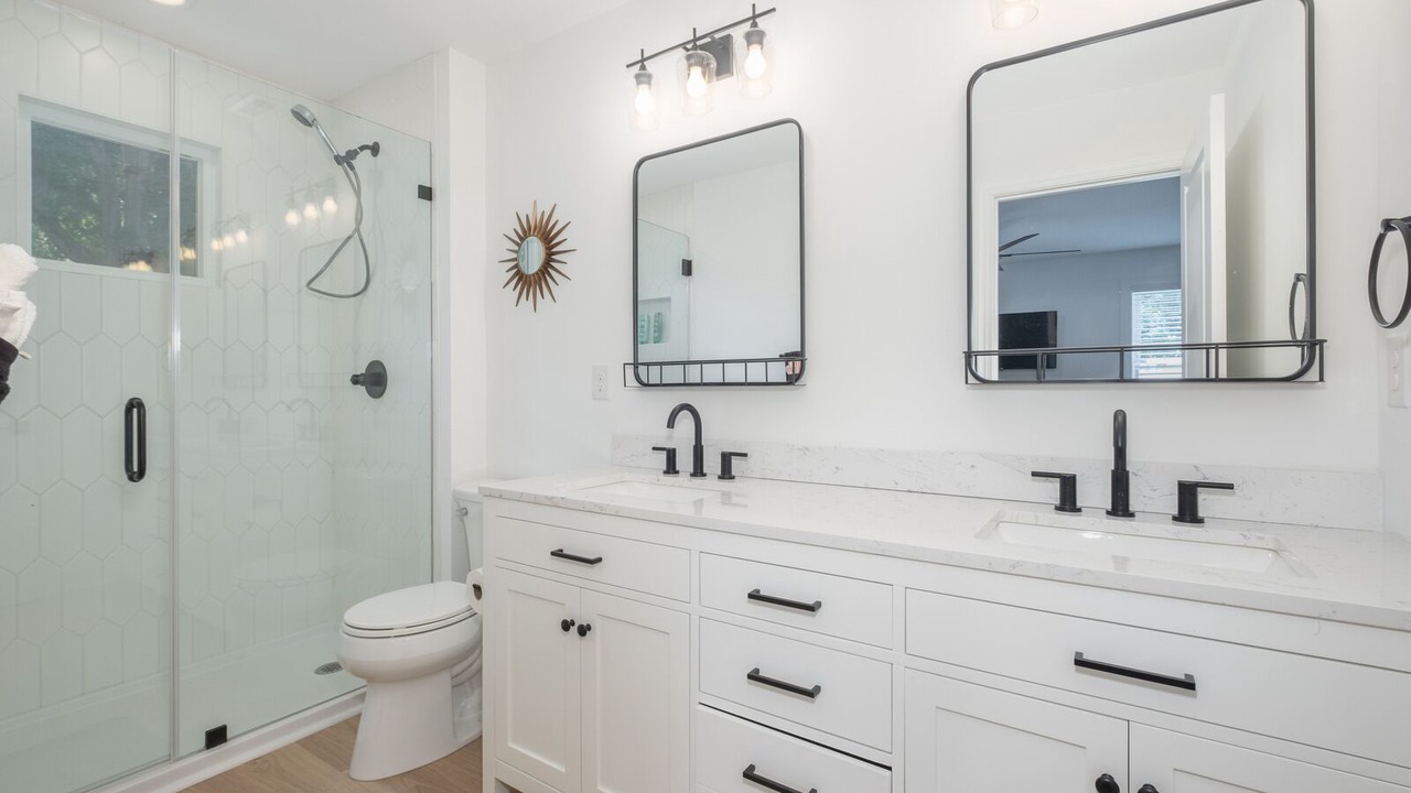 Photo of Bathroom in Sugar Creek