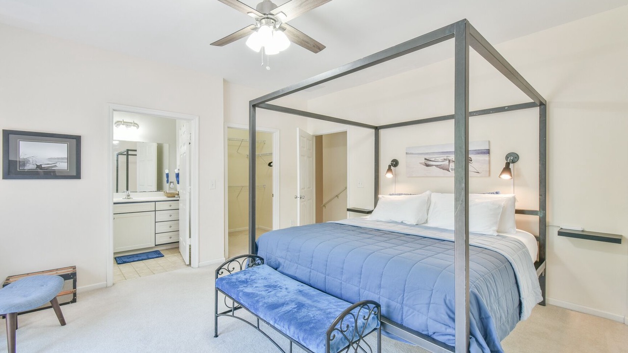 Photo of Bedroom in Hartwell