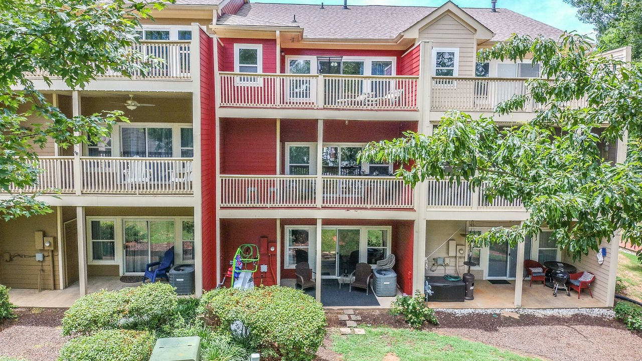 Photo of Outdoor in Hartwell