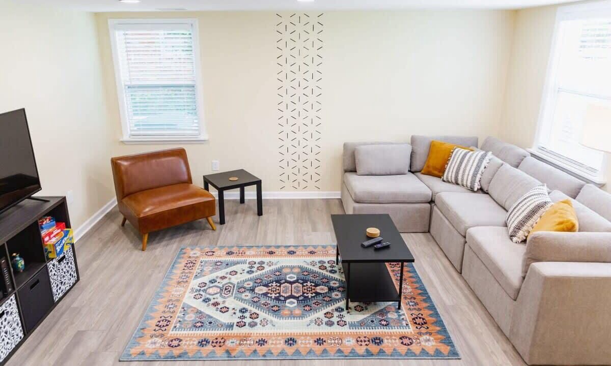 Photo of Livingroom in Hanahan