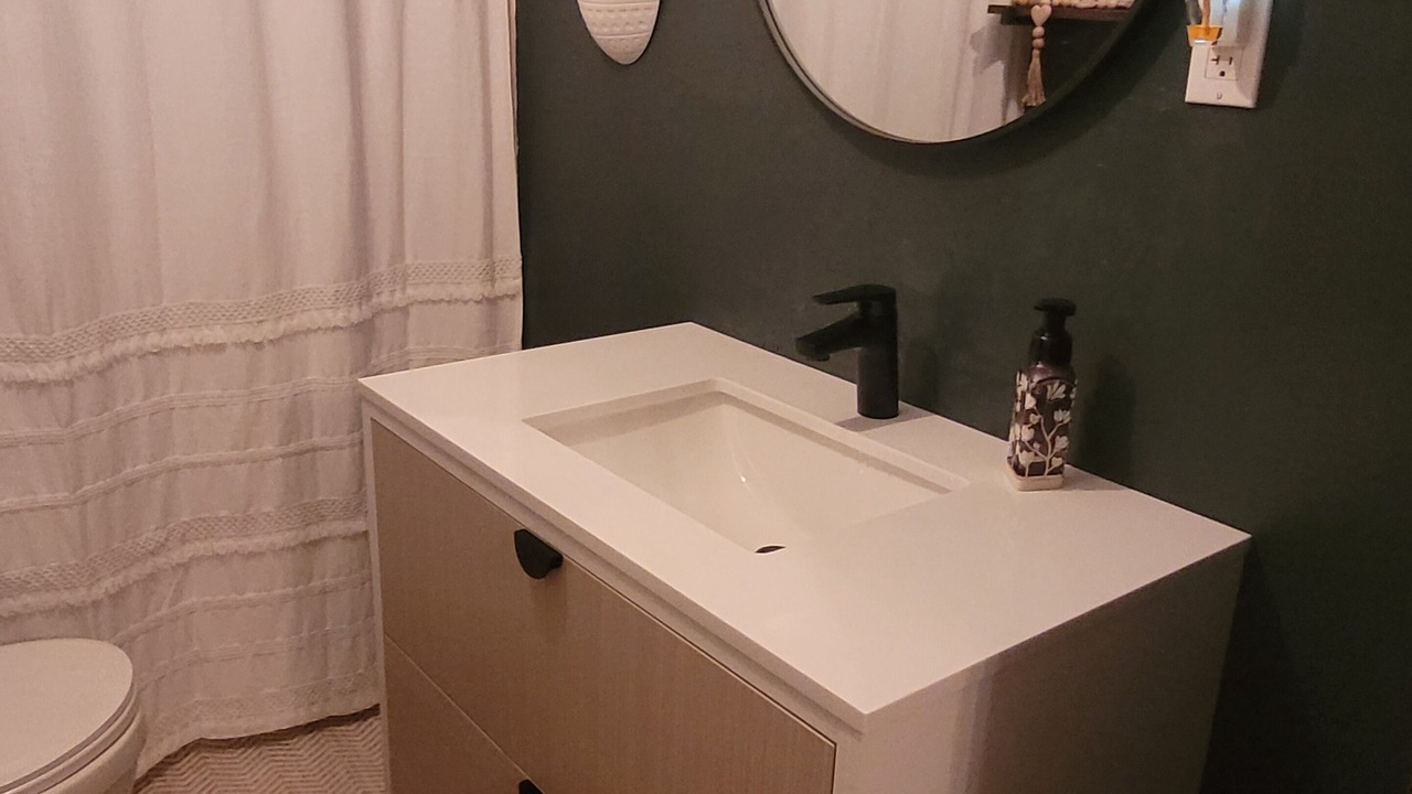 Photo of Bathroom in Wasaga Beach