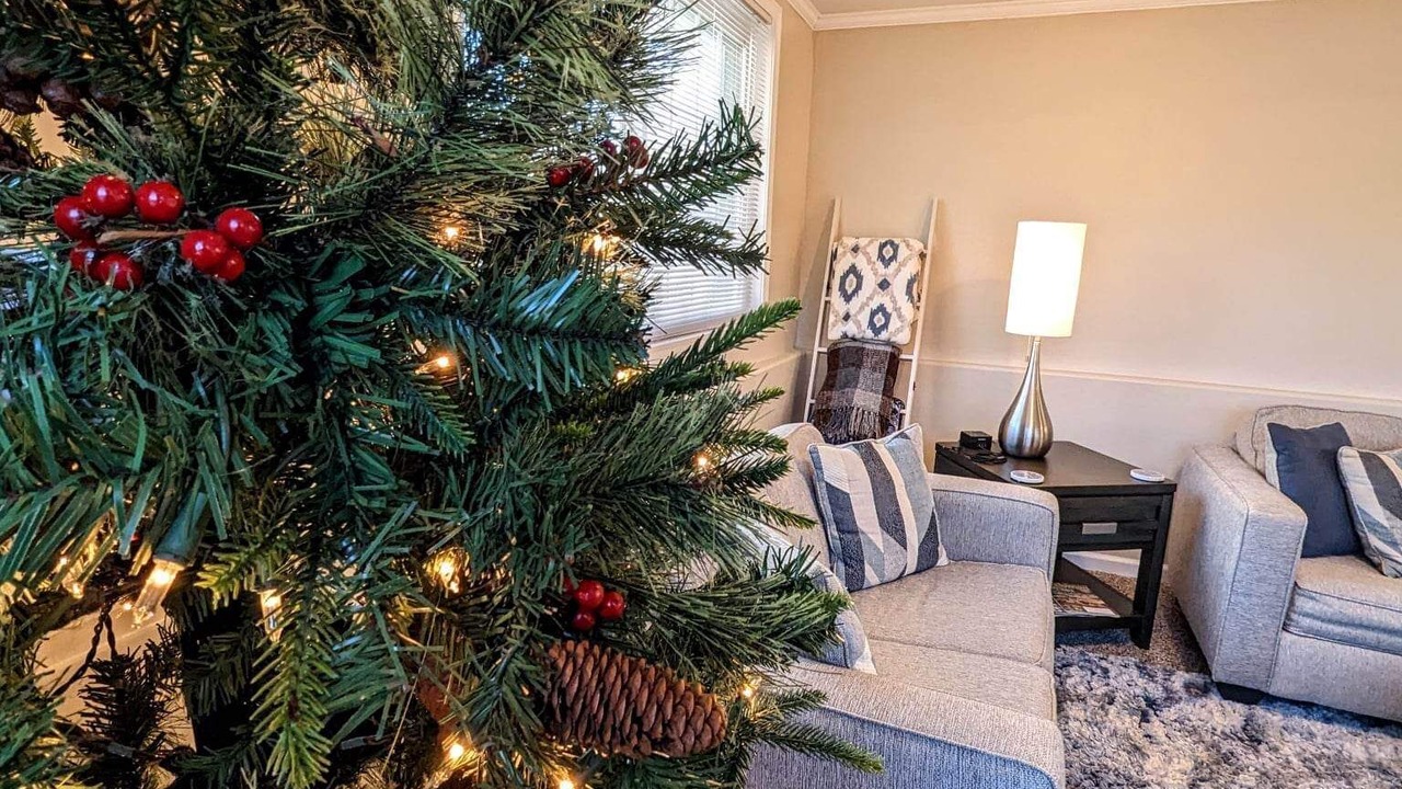 Photo of Livingroom in Oak Ridge