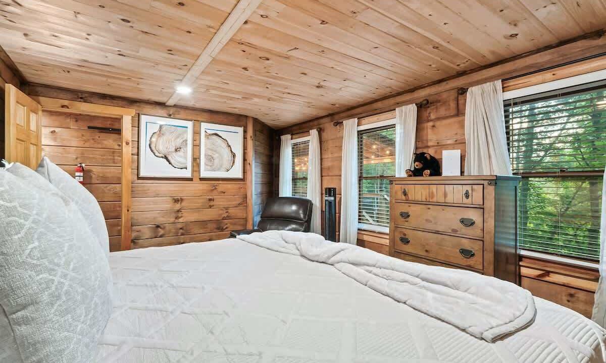 Photo of Bedroom in Sevierville