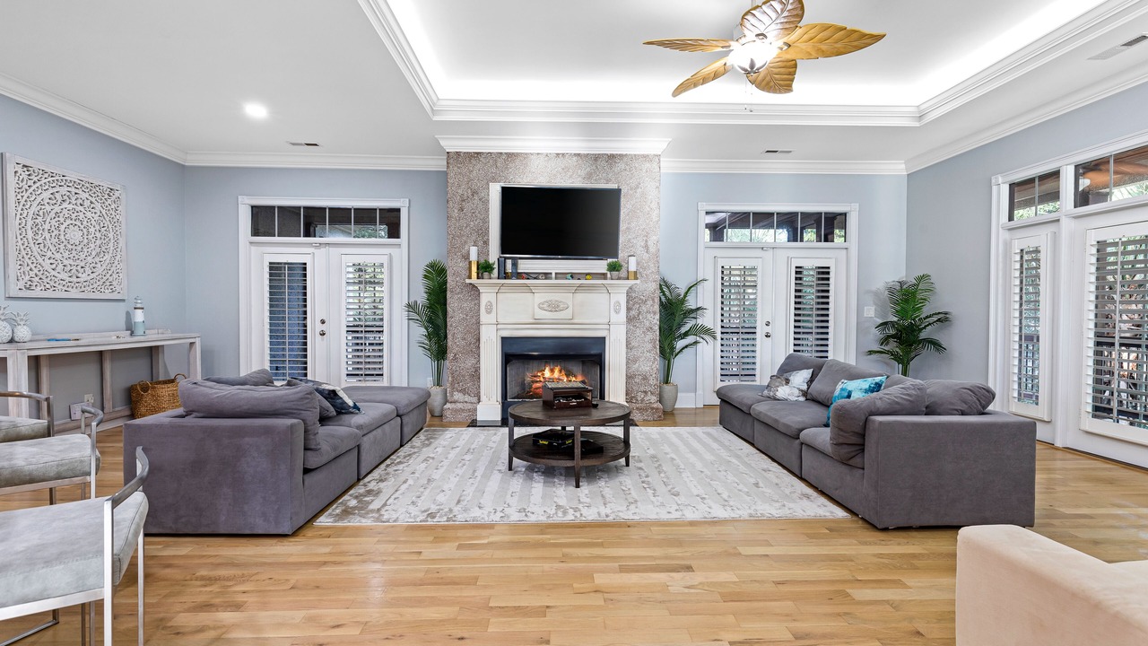 Photo of Livingroom in Windy Hill