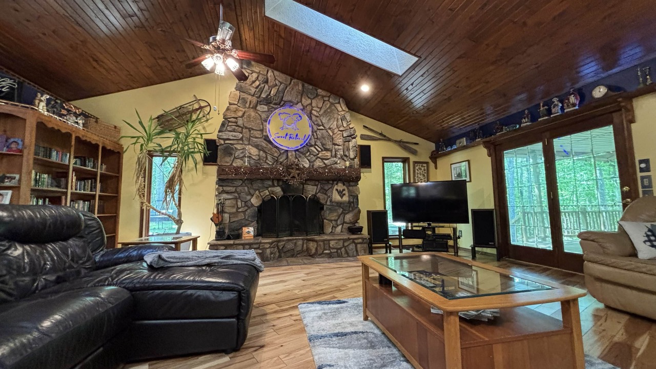 Photo of Bedroom in Hico
