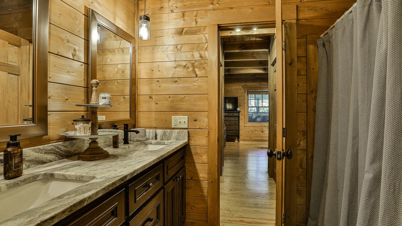 Photo of Bathroom in Young Harris