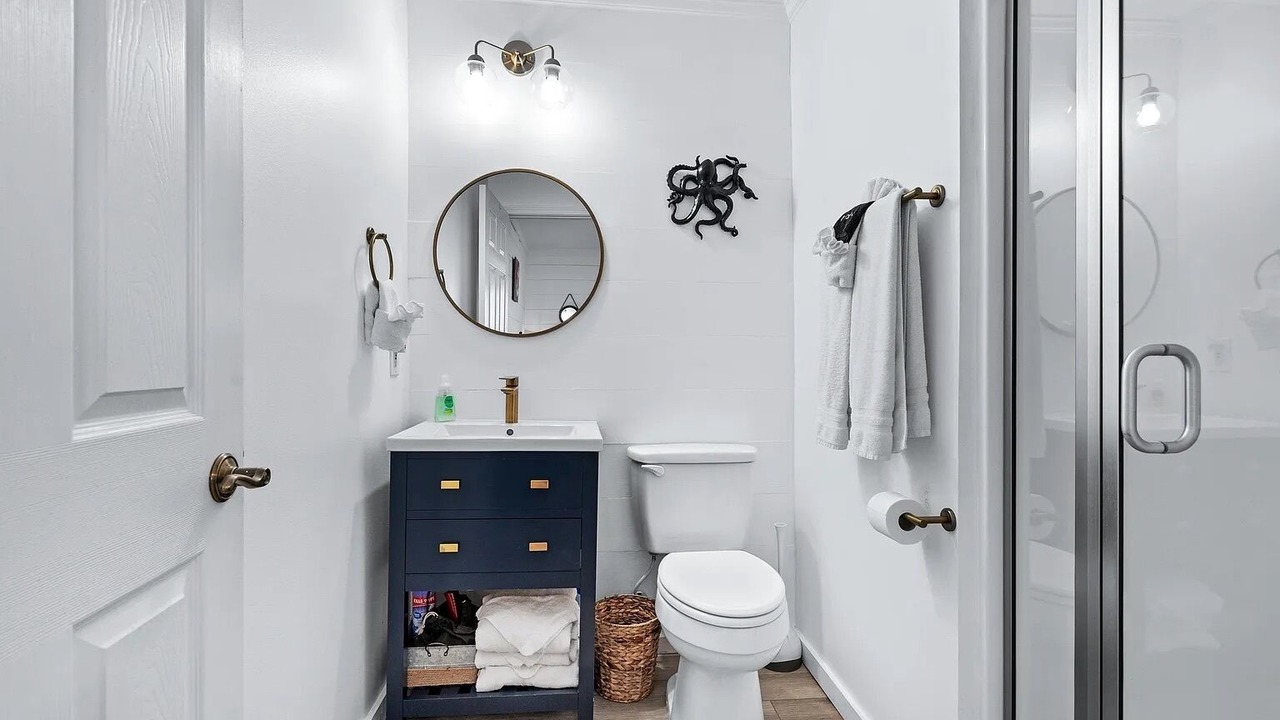 Photo of Bathroom in North Myrtle Beach