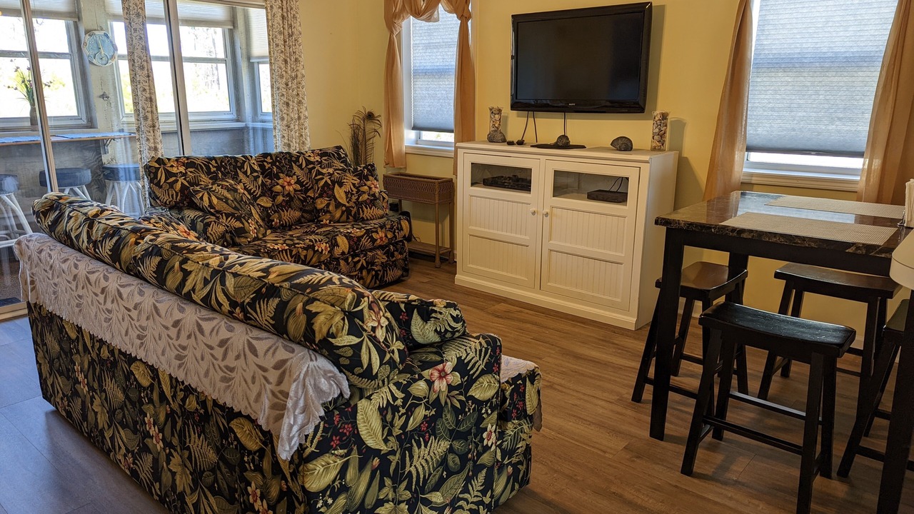 Photo of Bedroom in Surfside Beach