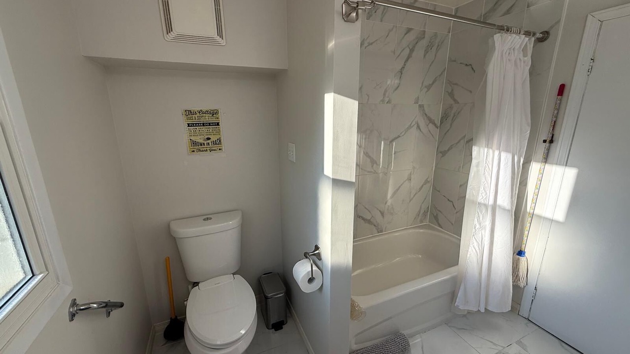 Photo of Bathroom in Bobcaygeon