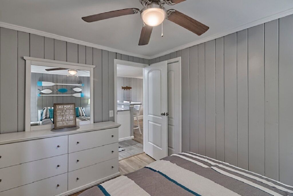 Photo of Bedroom in Salem