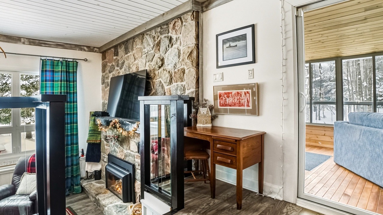 Photo of Livingroom in Huntsville