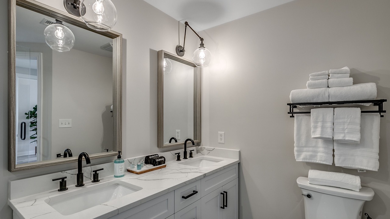 Photo of Bathroom in Windy Hill