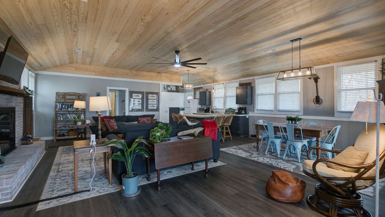 Photo of Livingroom in Ridgeway