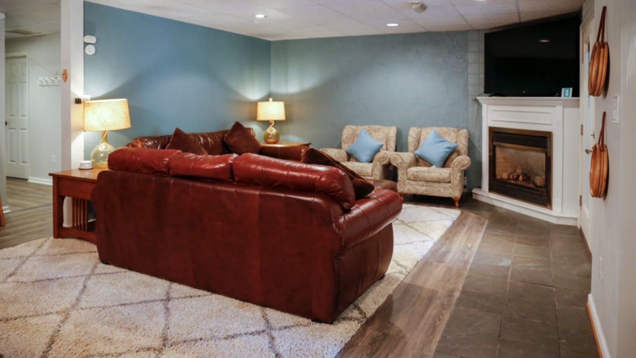 Photo of Livingroom in Ebony