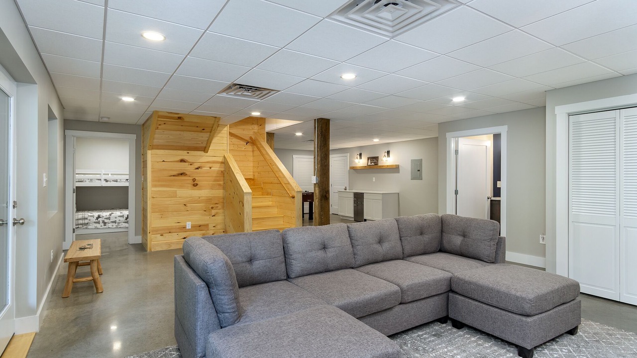 Photo of Livingroom in Spruce Pine