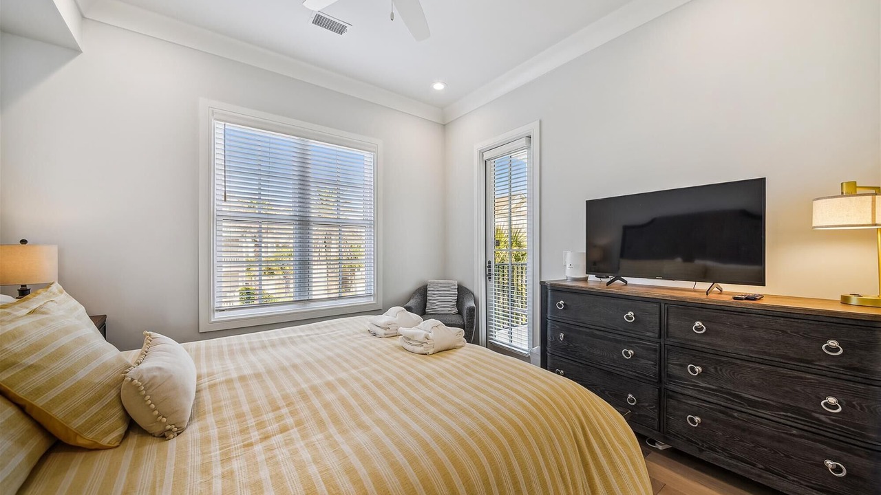 Photo of Bedroom in Palmetto Dunes