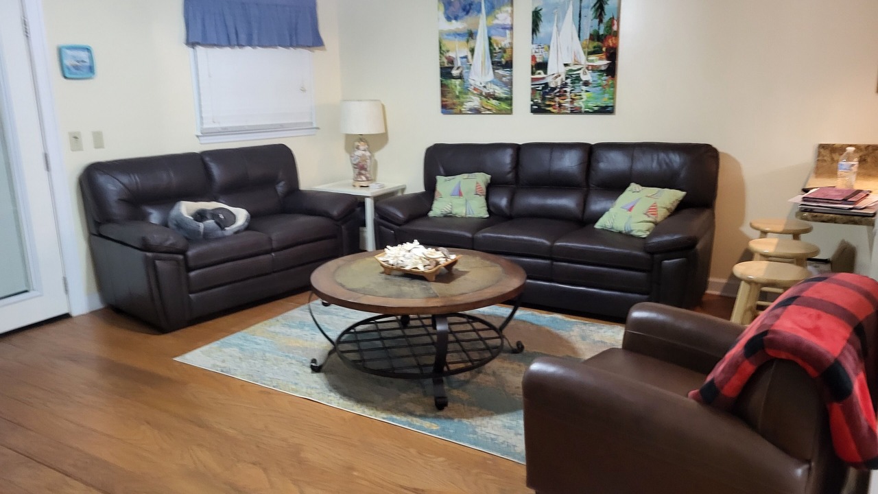 Photo of Bedroom in Crescent Beach