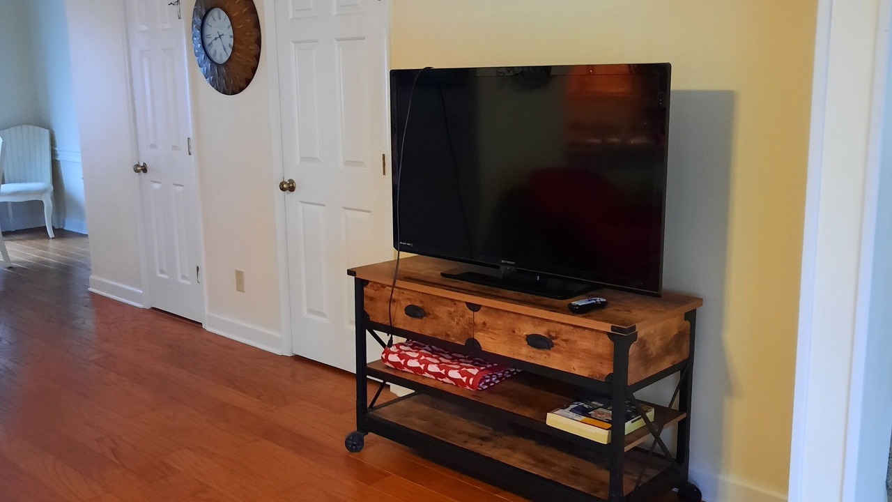 Photo of Bedroom in Crescent Beach