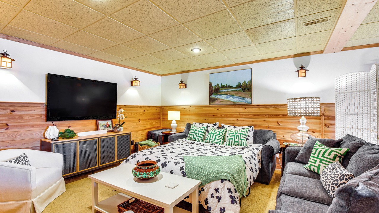 Photo of Bedroom in Seneca