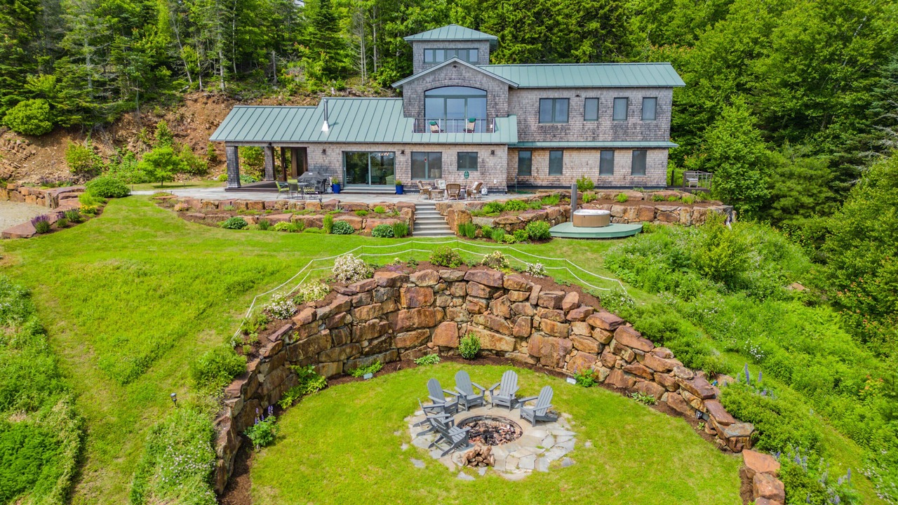 Photo of Outdoor in Northport
