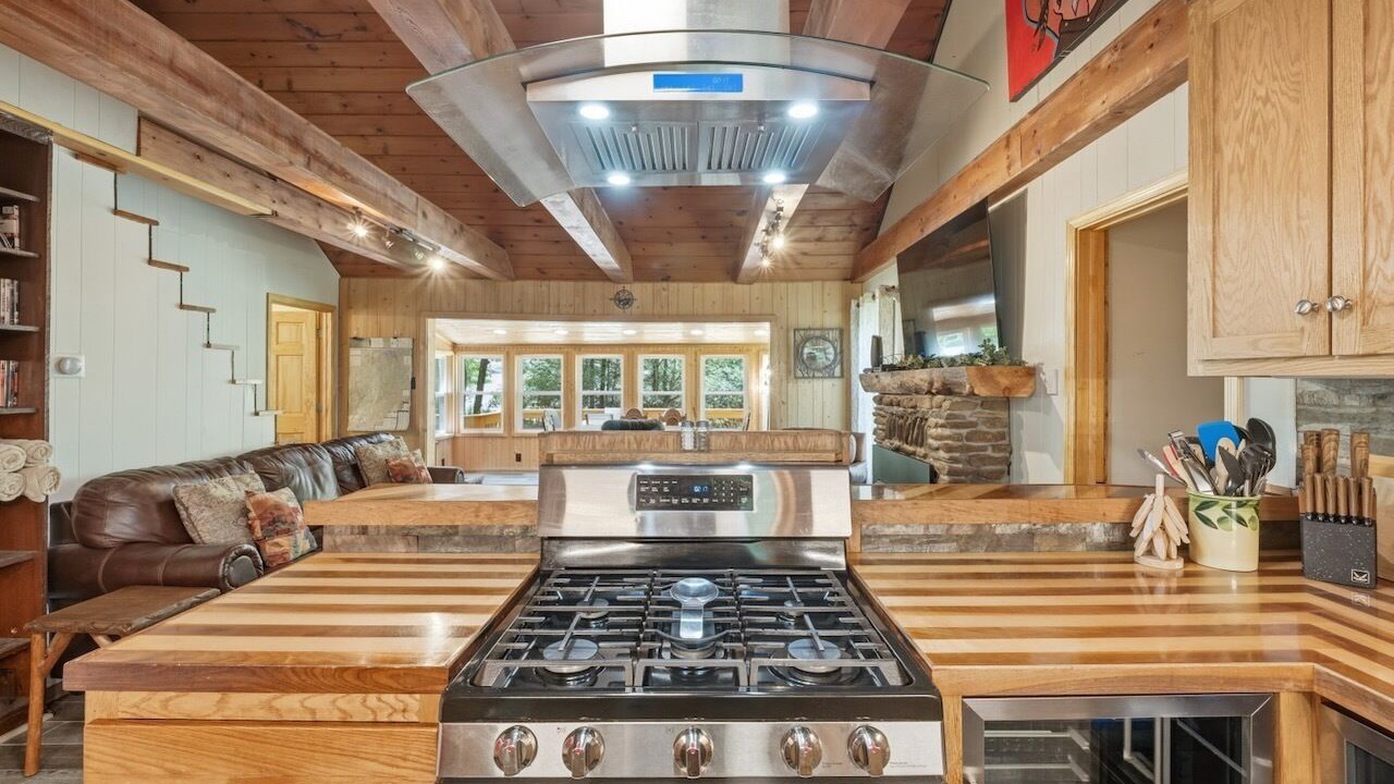 Photo of Kitchen in Newland