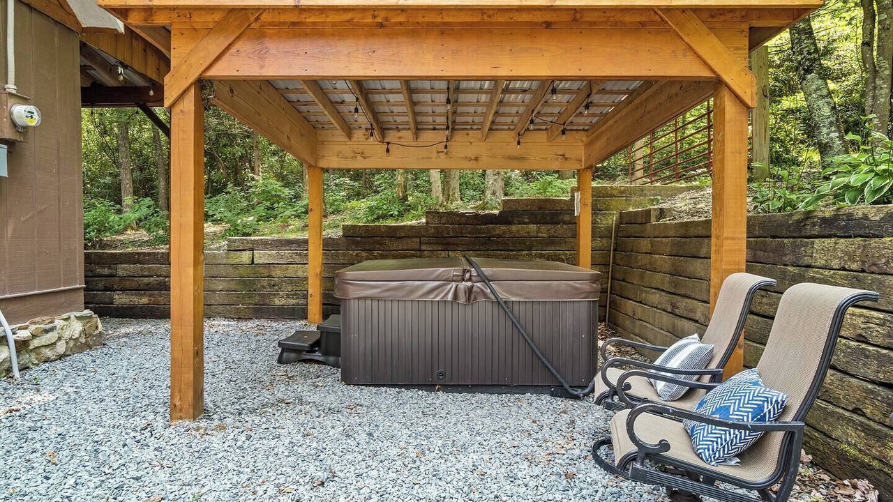 Photo of Outdoor in Newland