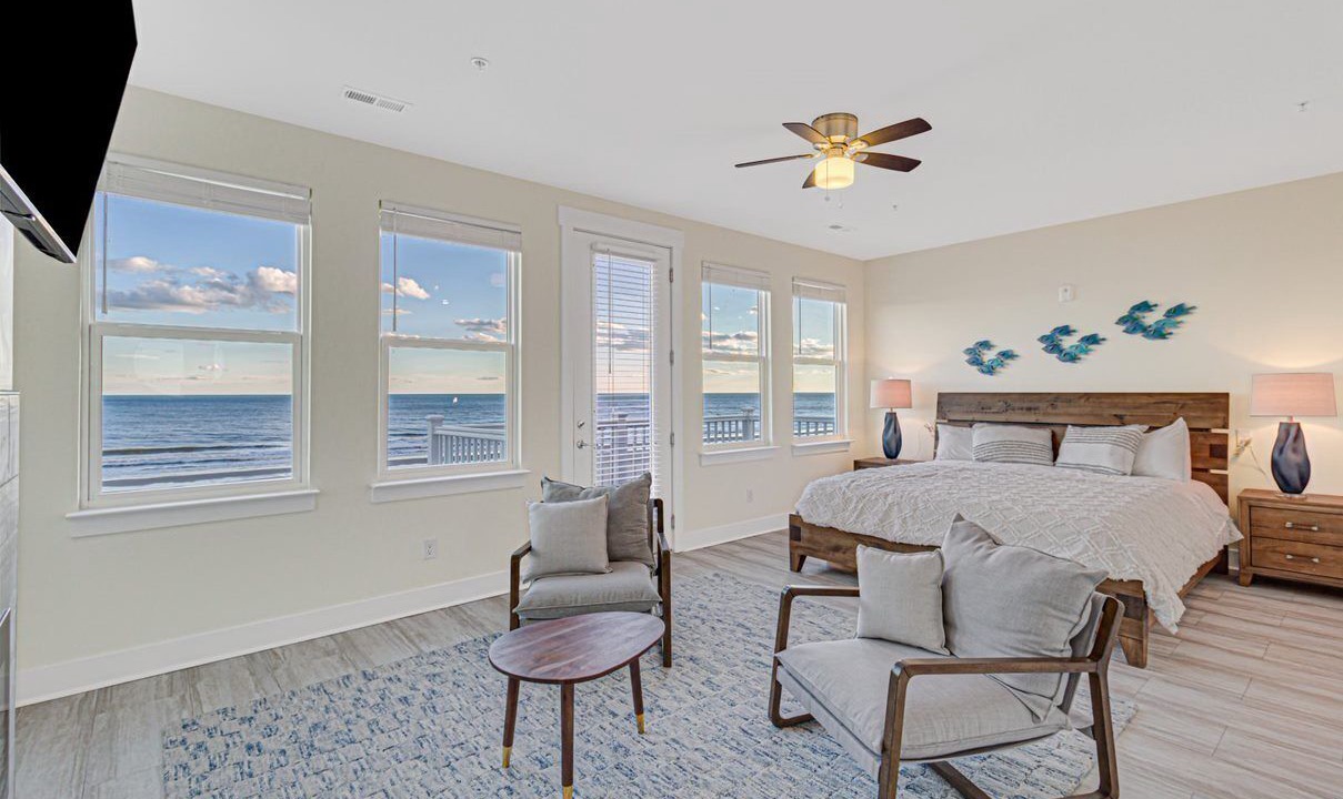 Photo of Bedroom in Crescent Beach