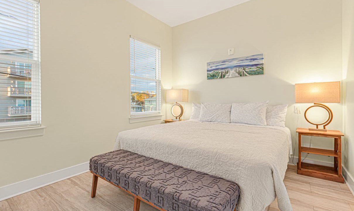 Photo of Bedroom in Crescent Beach