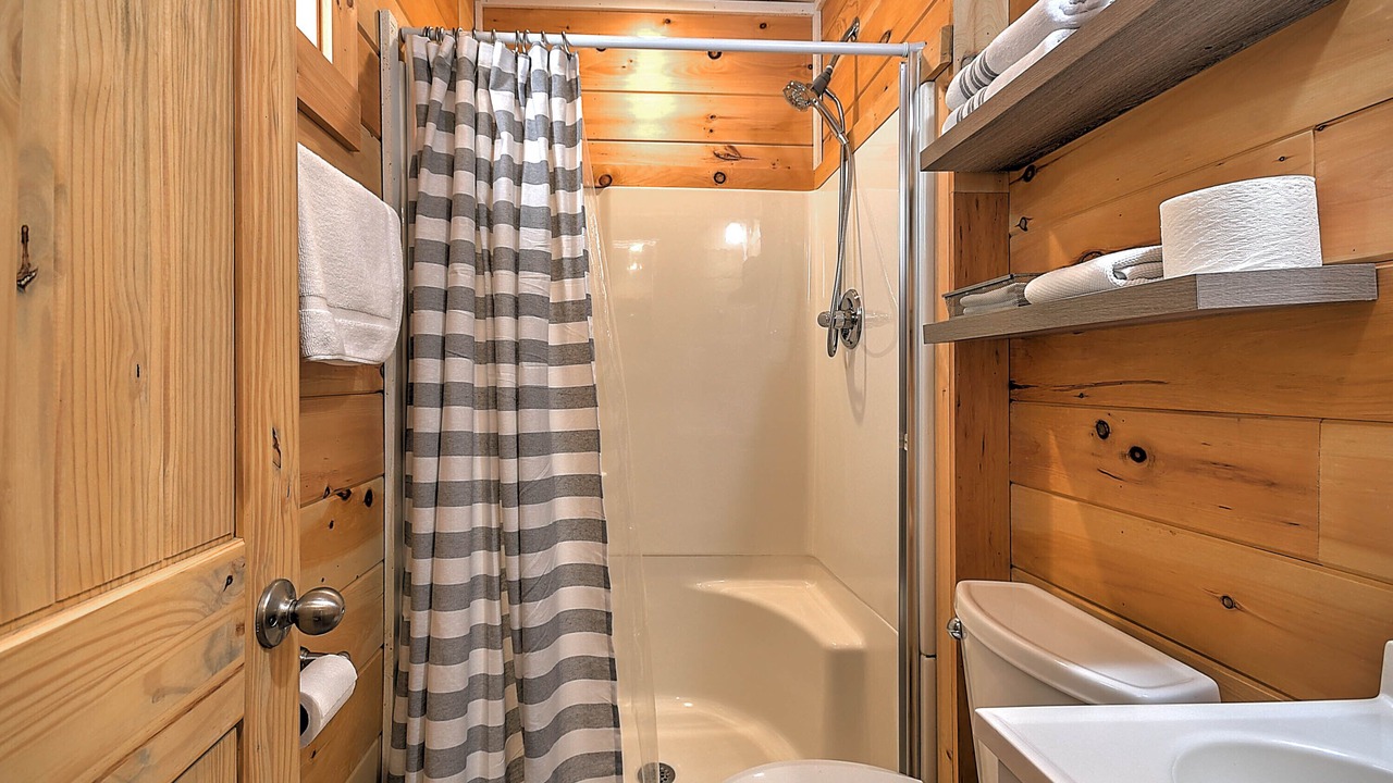 Photo of Bathroom in Butler