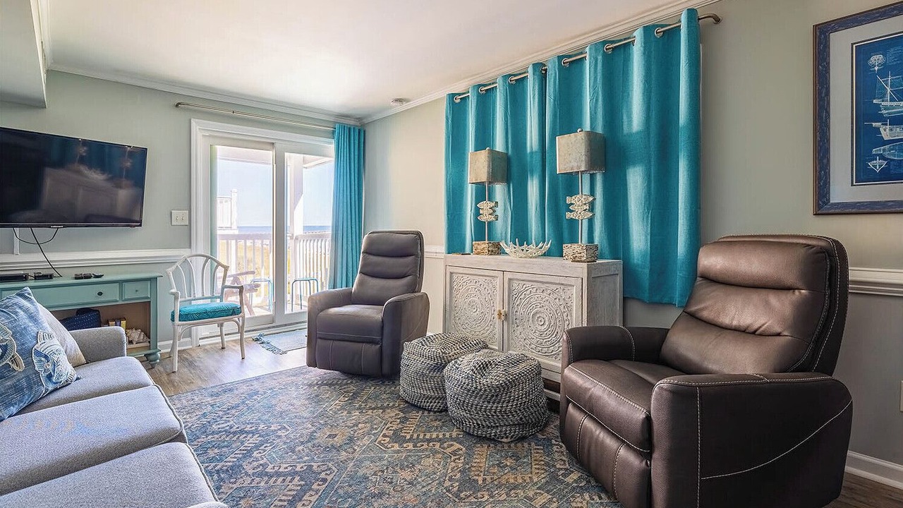 Photo of Livingroom in North Myrtle Beach