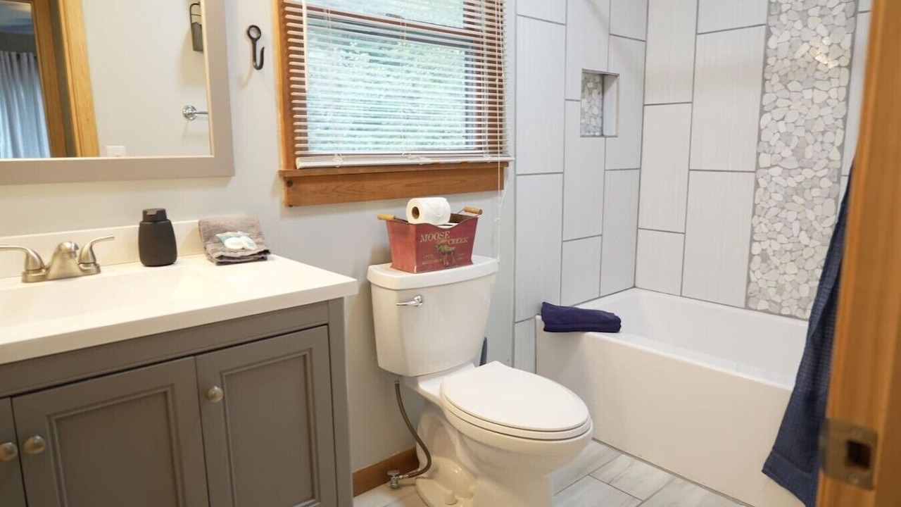 Photo of Bathroom in Cullowhee
