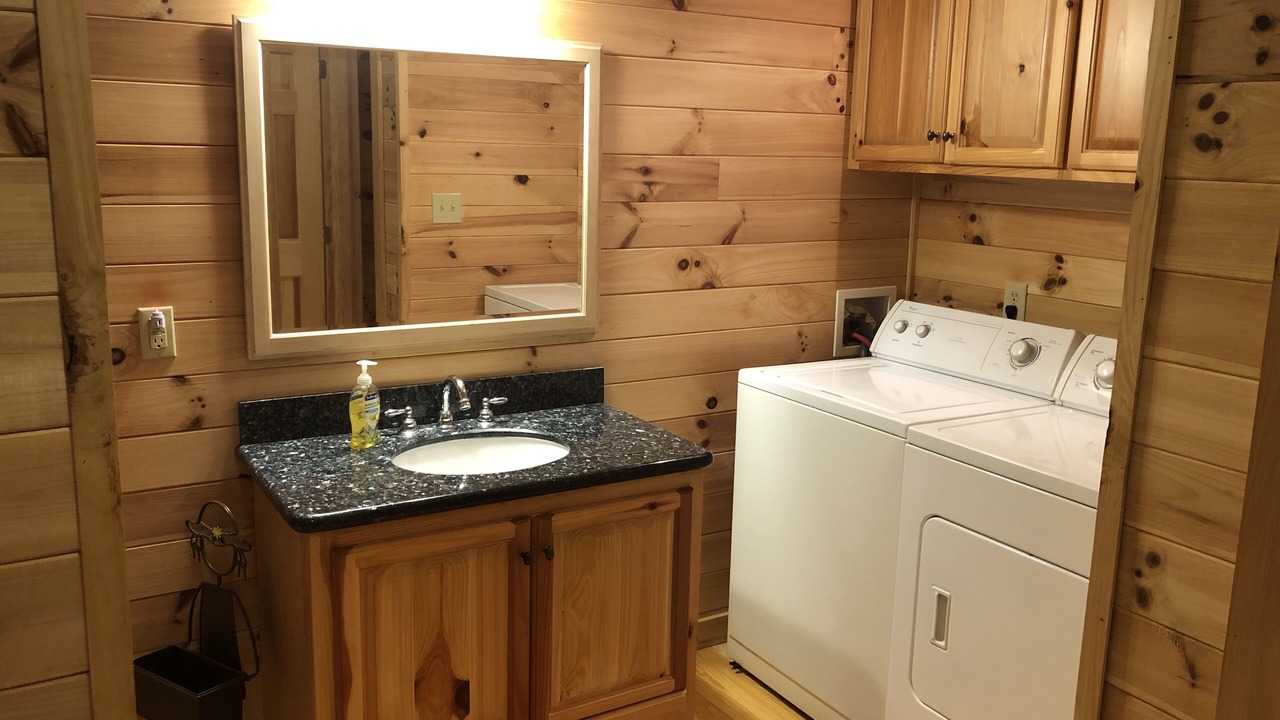 Photo of Bathroom in West Jefferson