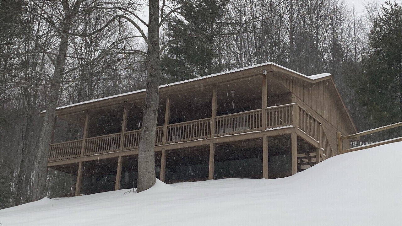 Photo of Outdoor in West Jefferson