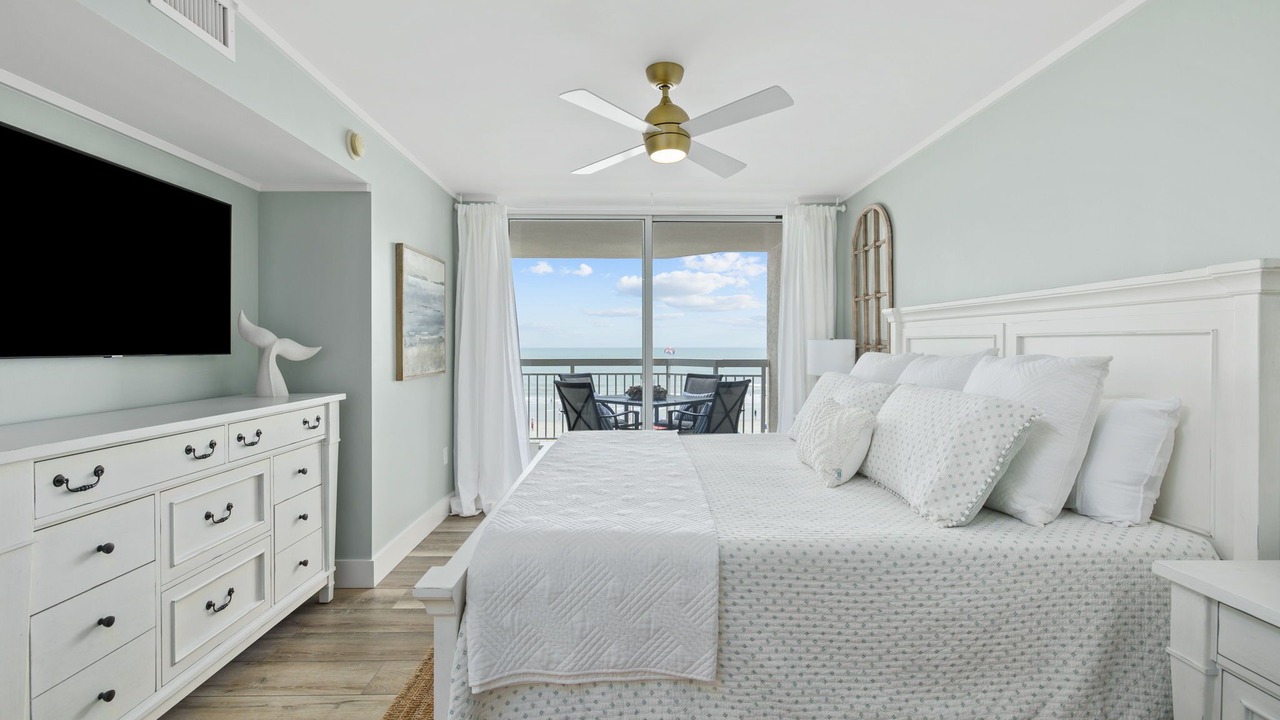 Photo of Patio Balcony in Crescent Beach