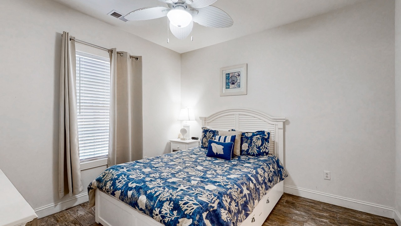 Photo of Bedroom in Central Myrtle Beach