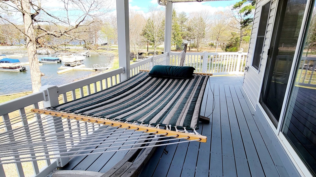 Photo of Patio Balcony in Mineral