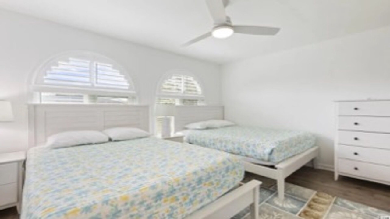Photo of Bedroom in Cherry Grove Beach