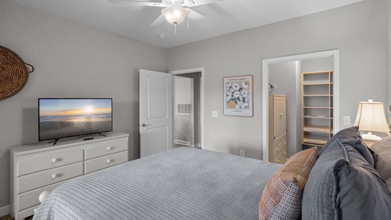 Photo of Bedroom in Calabash