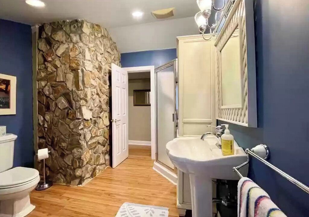 Photo of Bathroom in Quail Ridge